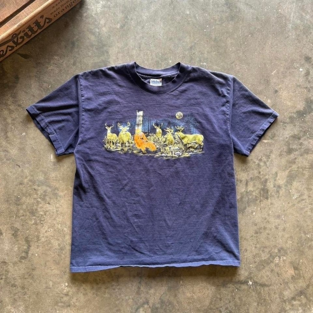 Vintage 90s Funny Deer T shirt  Size large (21x25.5)